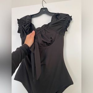 UNWORN. Princess Polly black bodysuit ruched bustier milkmaid short sleeve Large